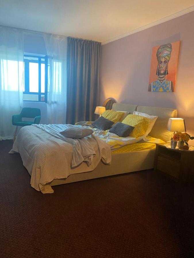 Victoriei Deluxe Suites Bucarest Extérieur photo