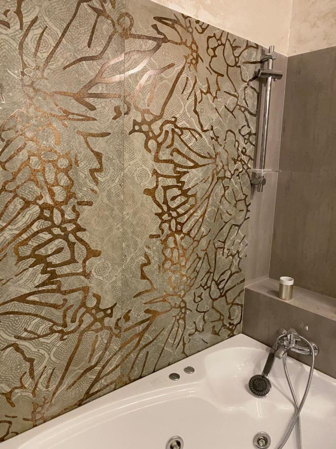 Victoriei Deluxe Suites Bucarest Extérieur photo