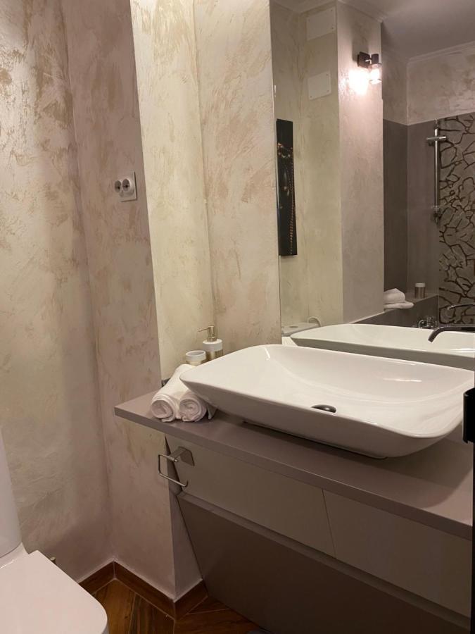 Victoriei Deluxe Suites Bucarest Extérieur photo
